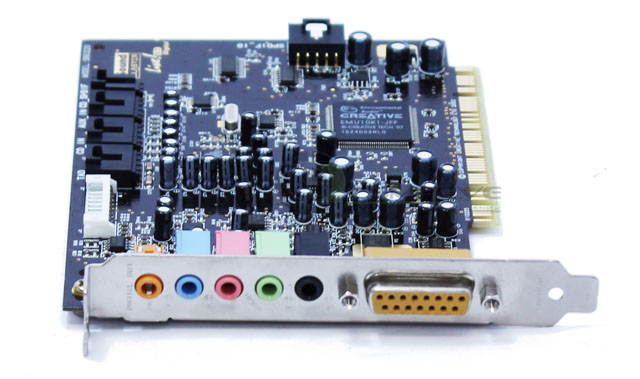 Sound Blaster Sb0220   -  11