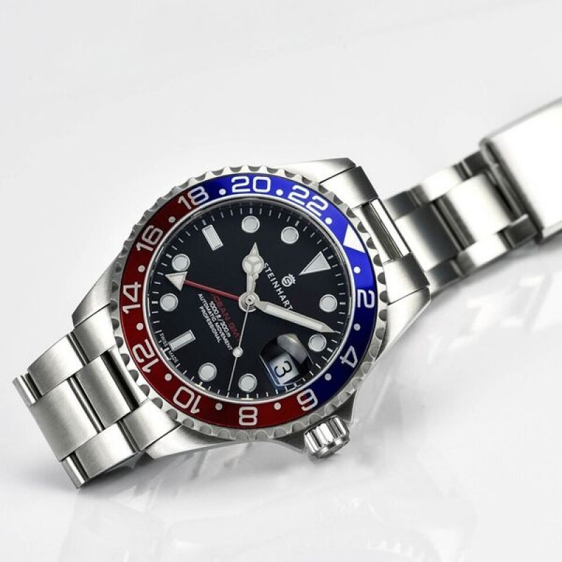 Steinhart Ocean 39 GMT BLUE-RED Men's Diver Watch Blue-Red Bezel/Black Dial 103-0848 - Click Image to Close