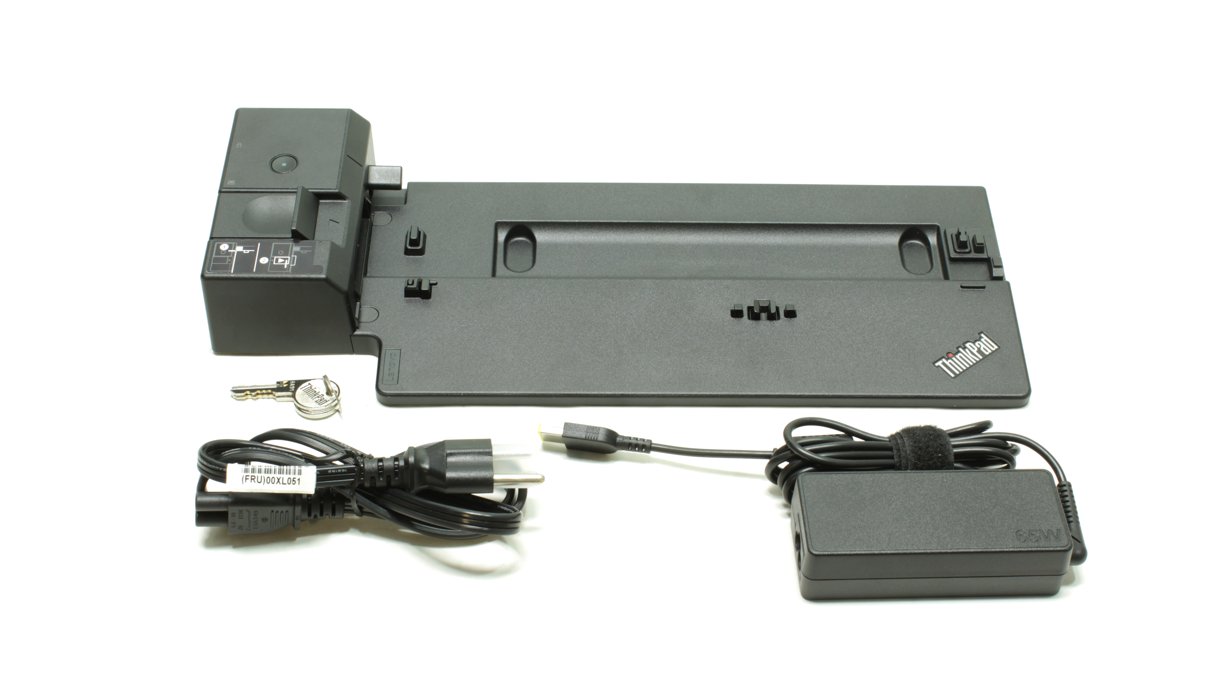 Lenovo ThinkPad Ultra Docking Station VGA HDMI 2xDP 135 Watt 5D20W51395 - Click Image to Close