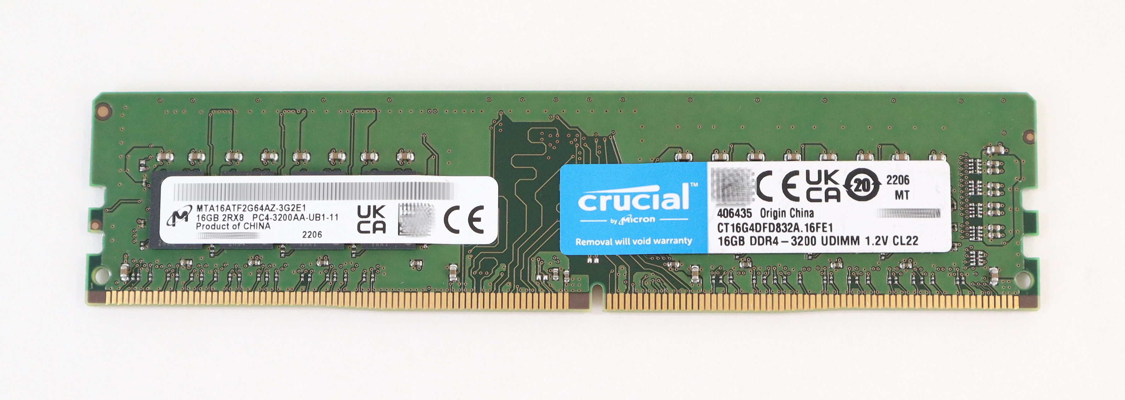 Micron Crucial 16GB MTA16ATF2G64AZ-3G2E1 CT16G4D832A PC4-3200AA UDIMM 1.2V