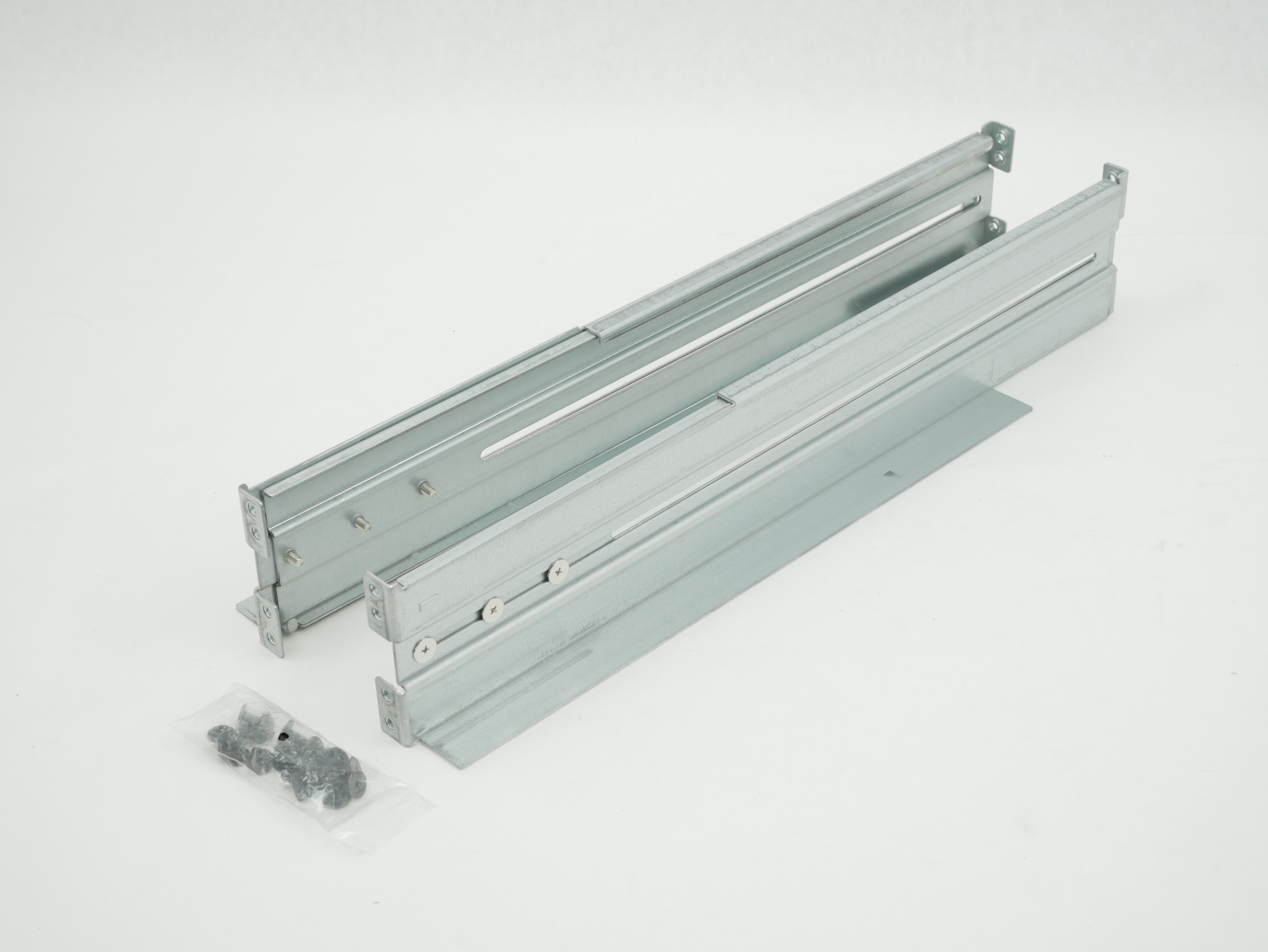 CyberPower 4POSTRAIL 4-Post Universal Rack Mount Rails KIT