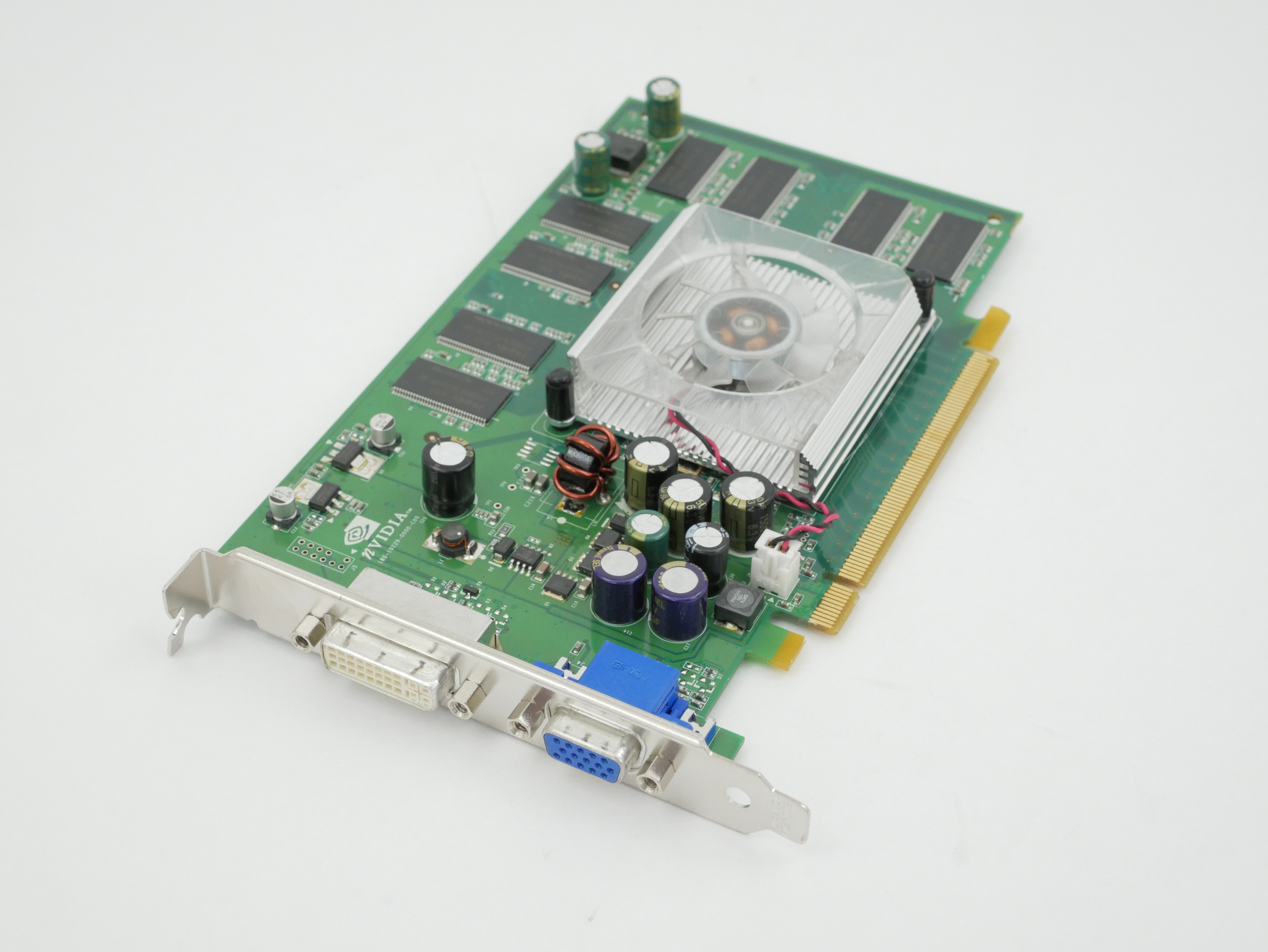 Dell nVidia Quadro FX540 FX 540 128MB DDR PCI-e x16 T9098