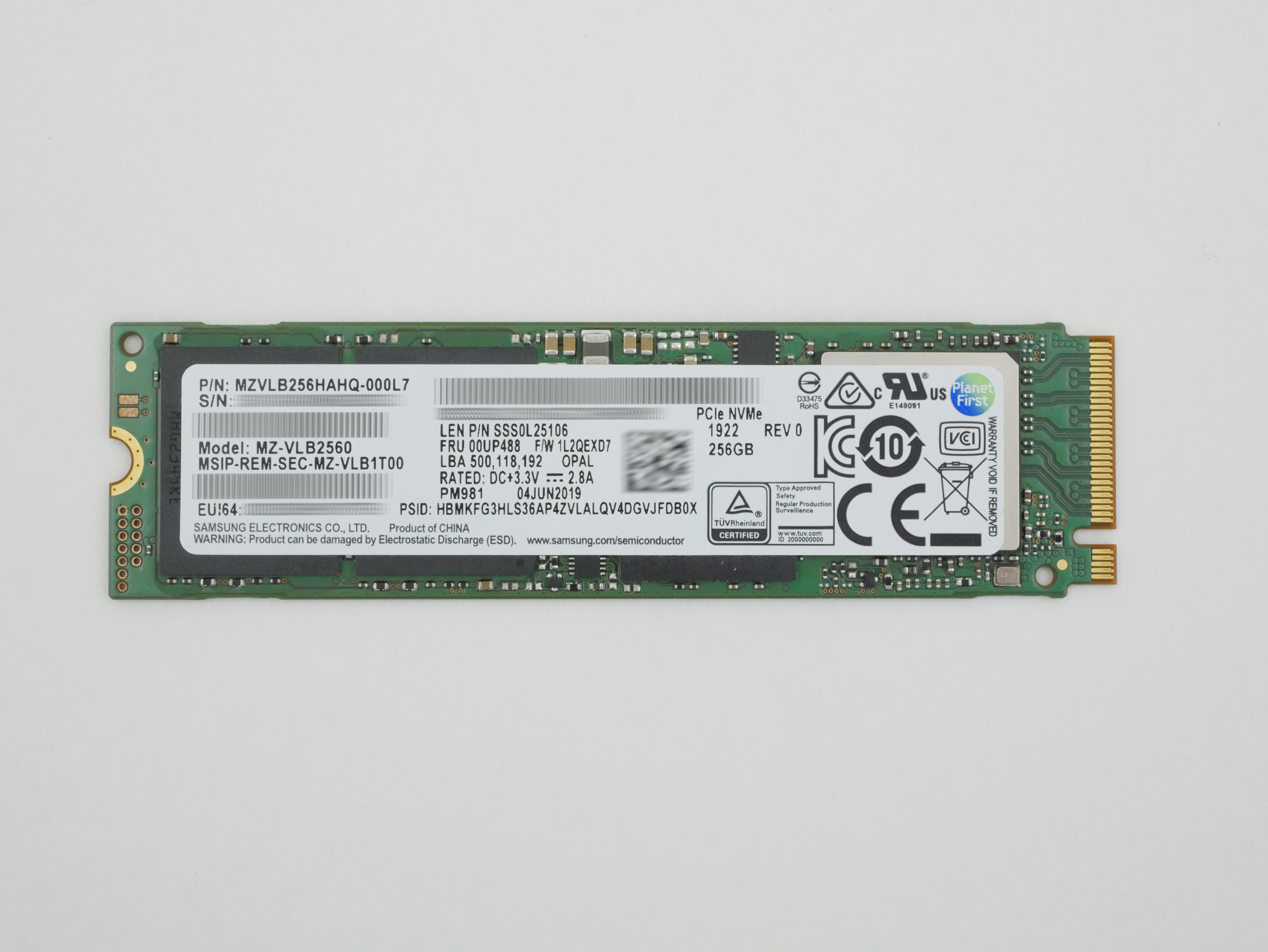 Lenovo Samsung 256GB PM981 NVMe M.2 PCI-e MZVLB256HAHQ-000L7 MZ-VLB2560 00UP488