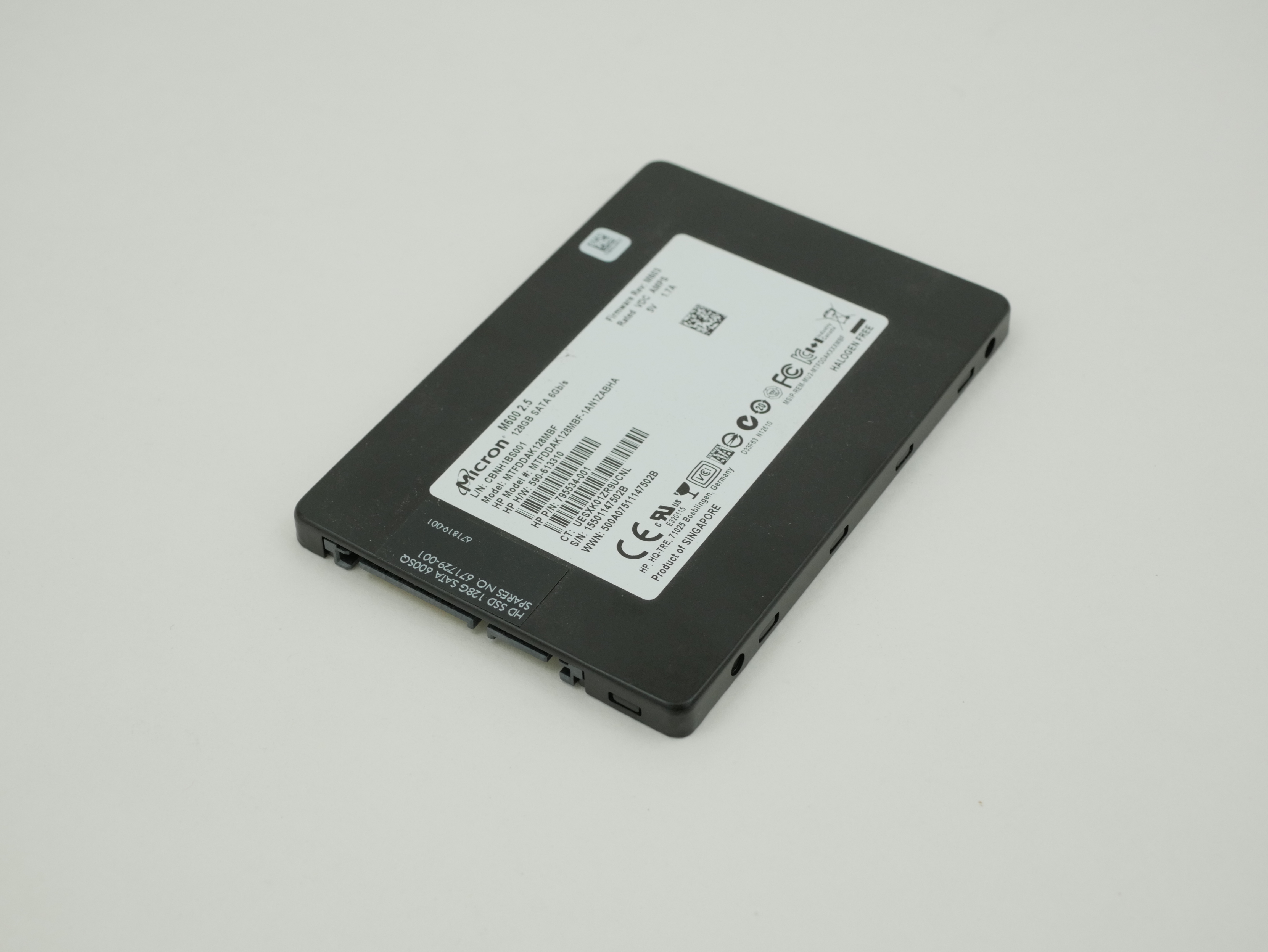 Micron M600 128GB SATA SSD 2.5" MTFDDAK128MBF-1AN1ZABHA 795534-001 671729-001