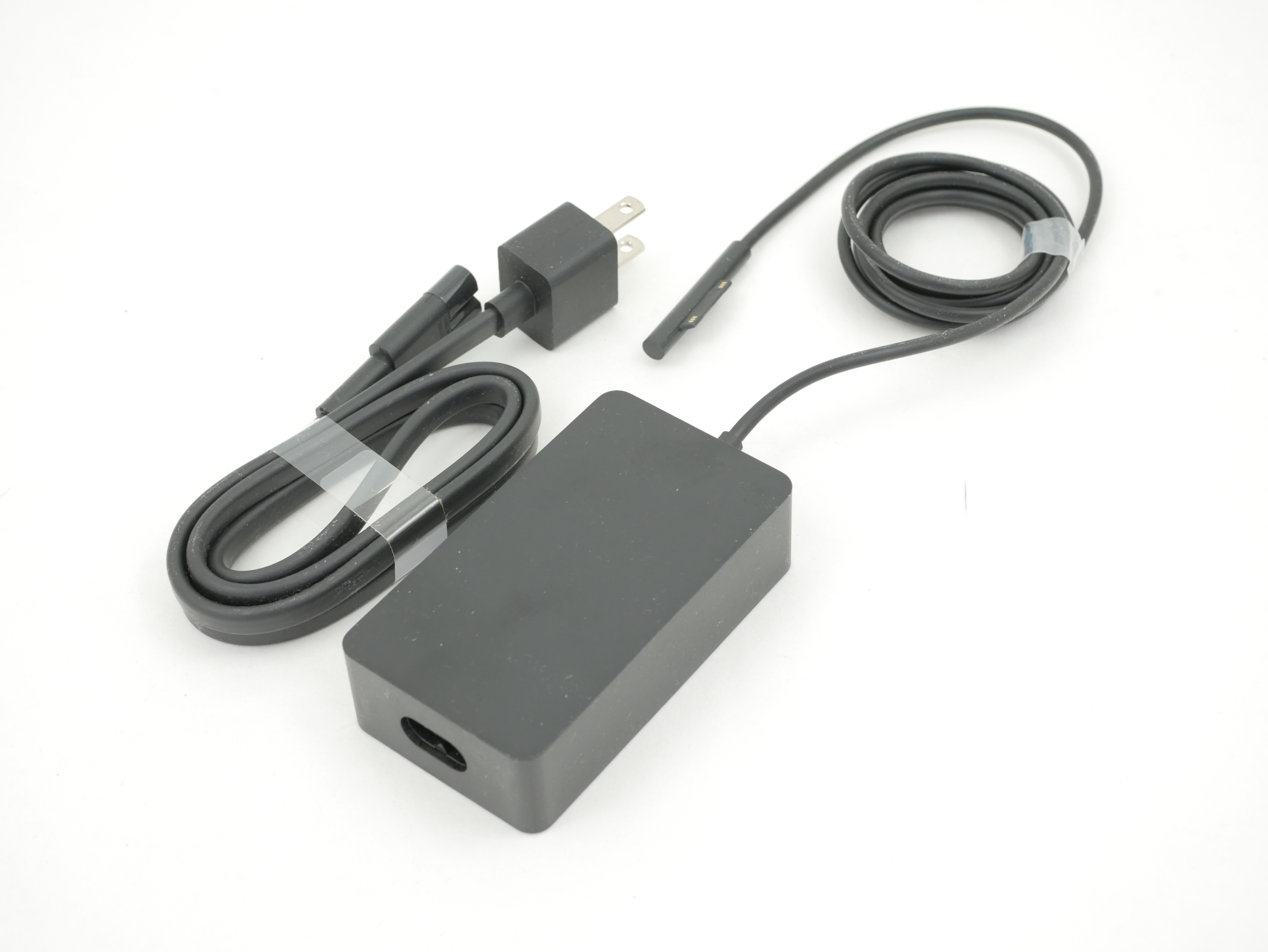Microsoft Surface Pro 4 65W 15V 4A AC Adapter Charger 1706