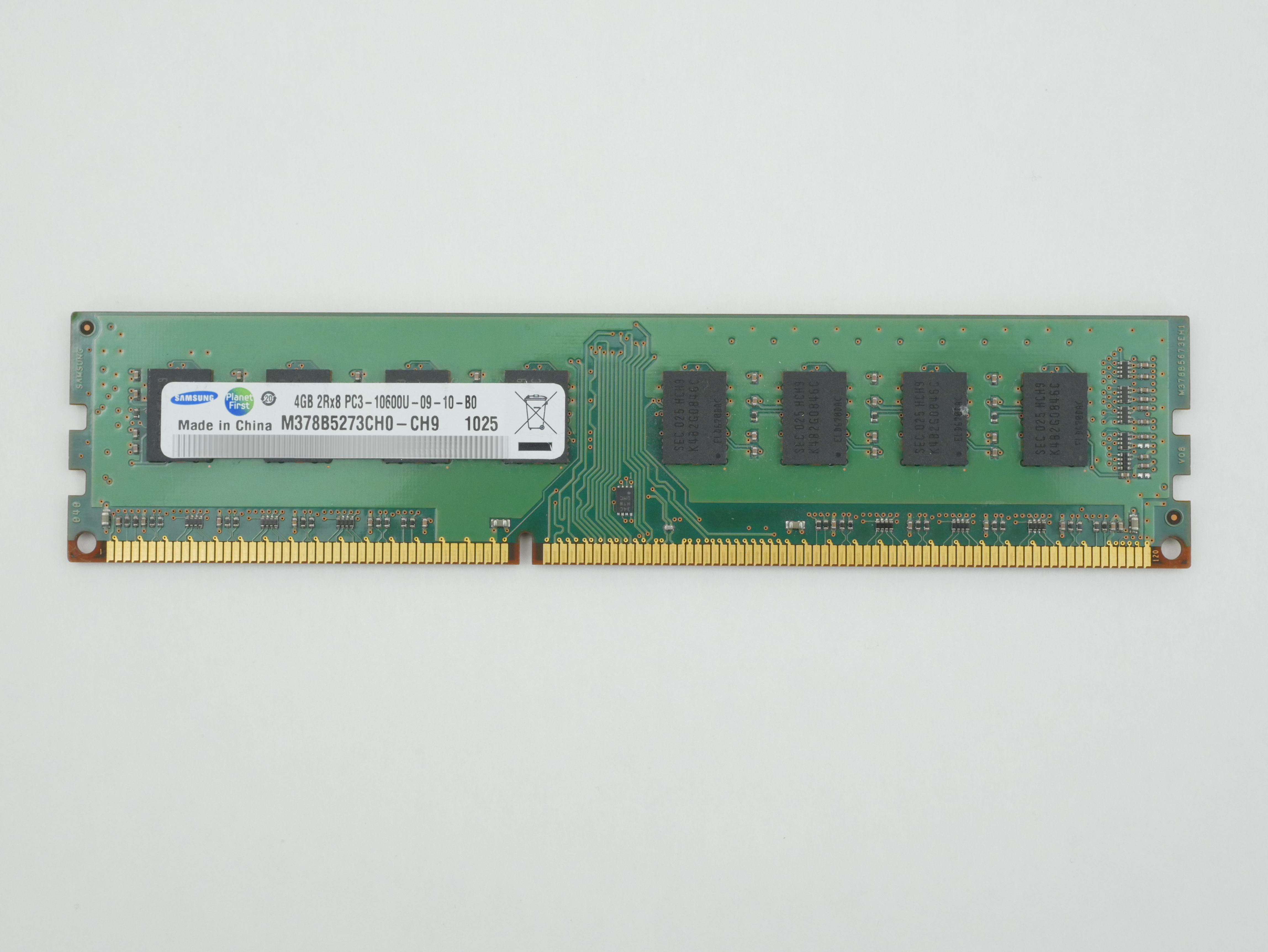 HP 4GB PC3-10600U DDR3-1333MHz CL9 M378B5273CH0-CH9 497158-D88