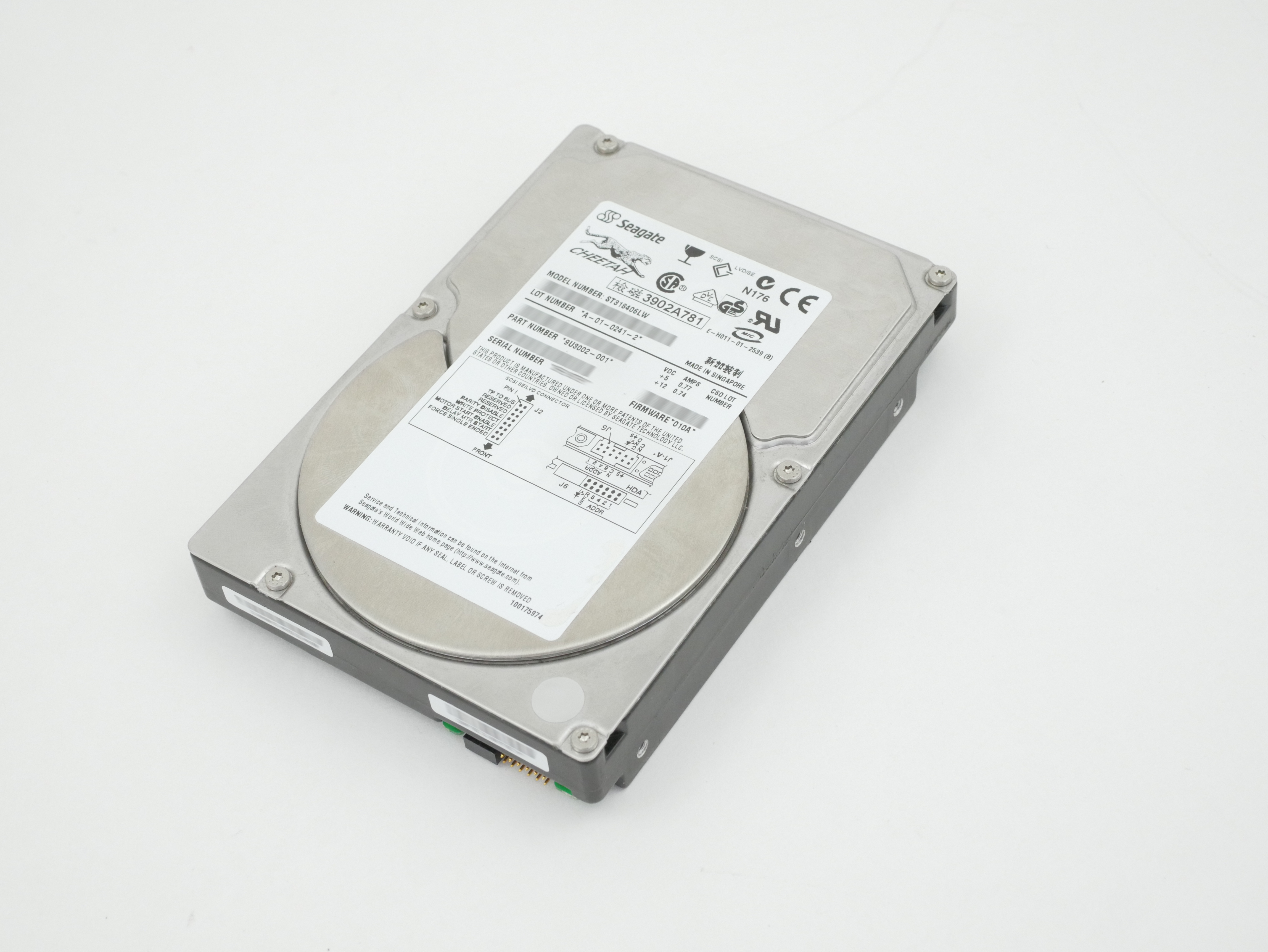 Seagate Cheetah SCSI 18GB 3.5" FW/010A ST318406LW 9U3002-001