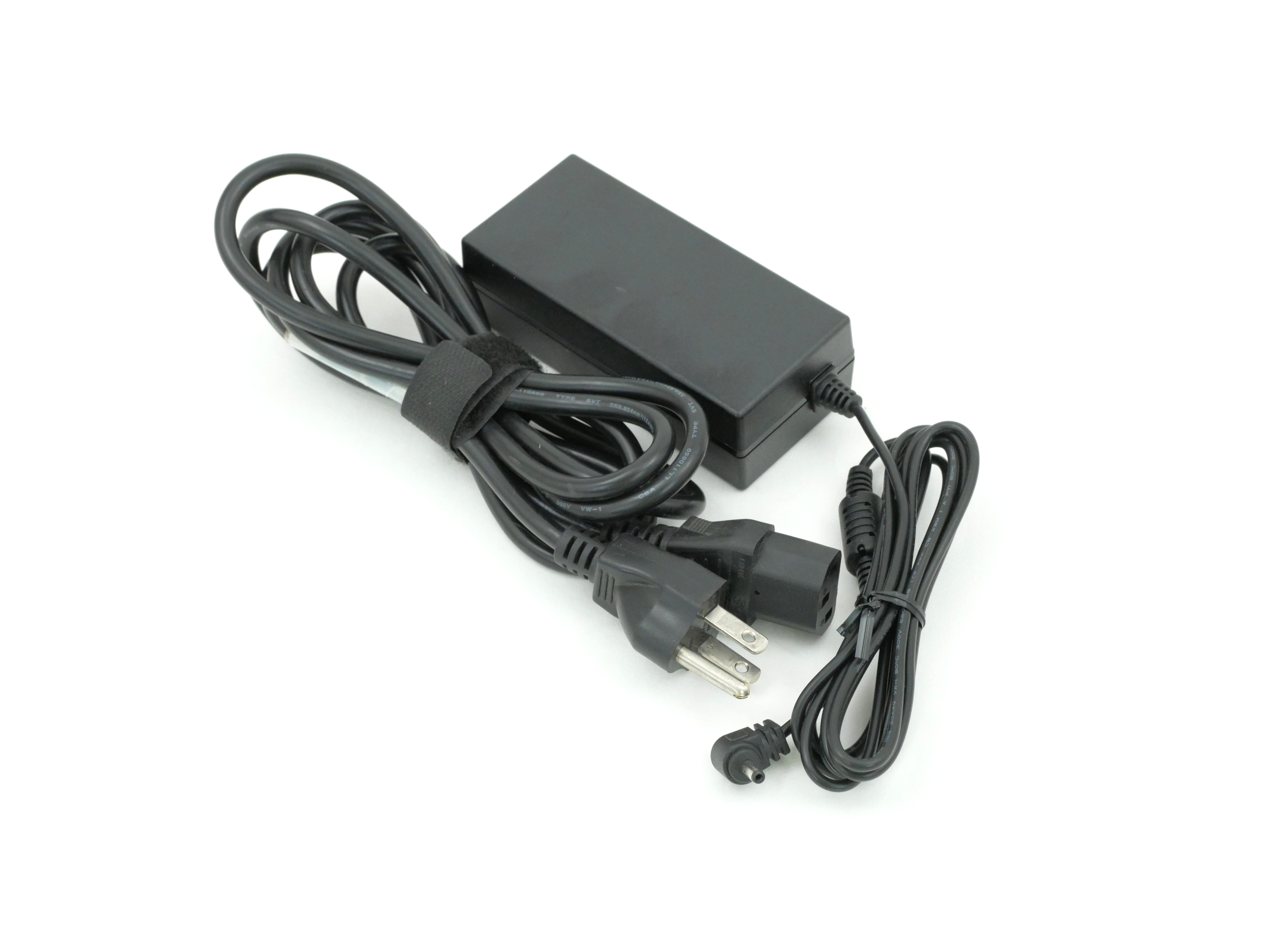 Aruba AC/DC Adapter ADP-50GR In 100-240V 1.3A Out 48V 1A 50W 5300-1040 AP-303HR