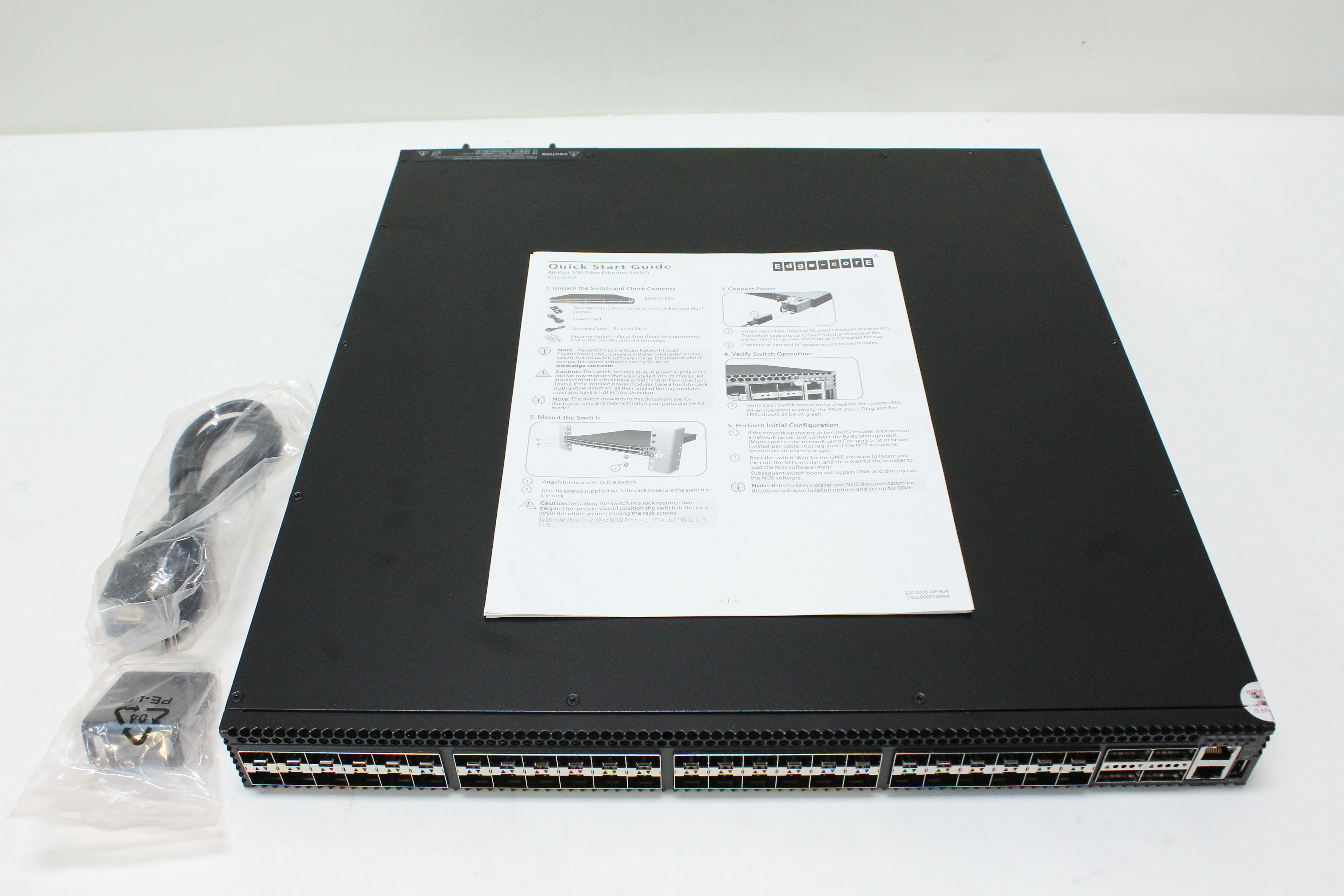 Edge-Core Data Switch 48 Port SFP+ 4x QSFP Switch 5610-52X-OI-AC-F FP1ZZ5652045A