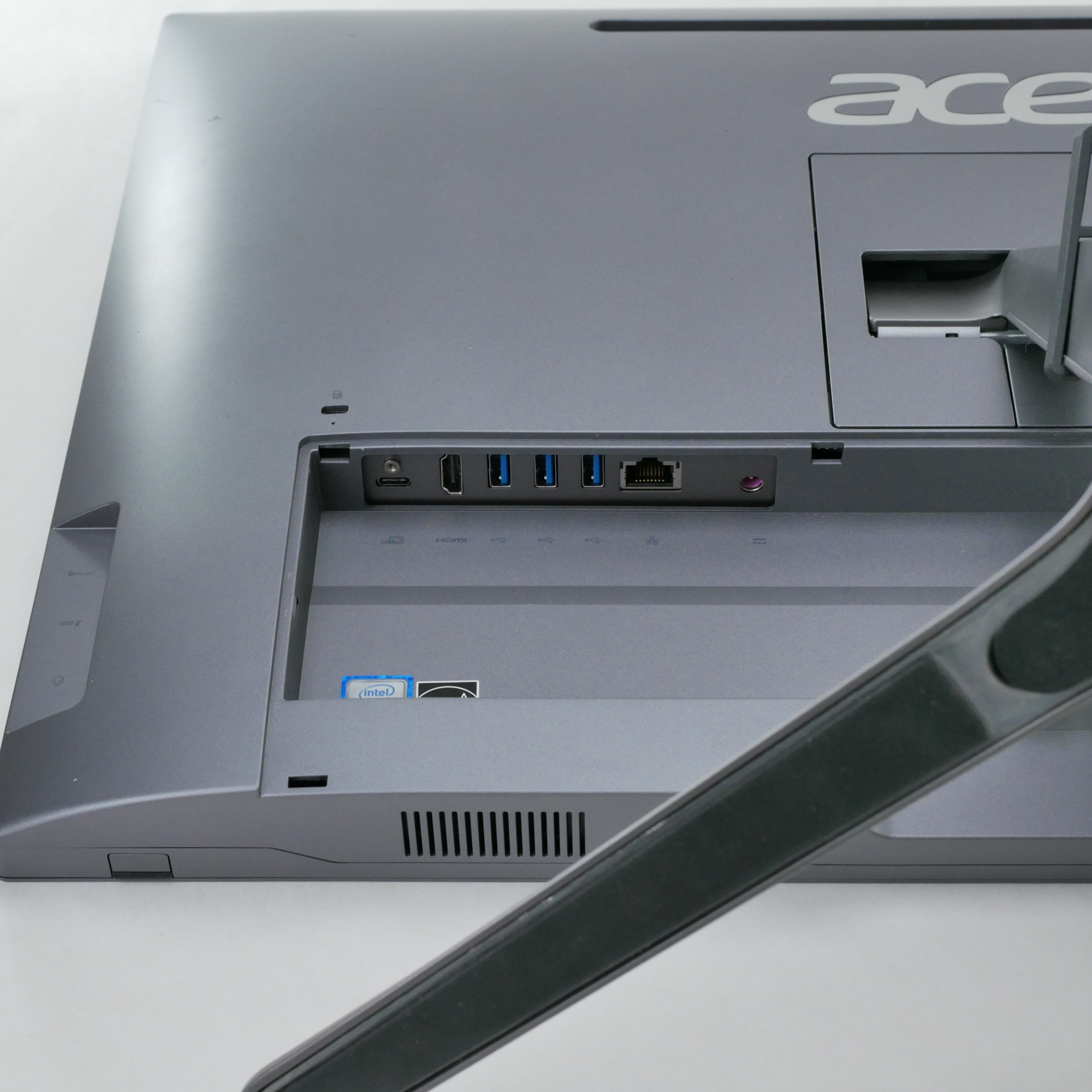 Acer Chromebase 23.8" Full HD CA24V2 AIO I7-8650U 1.9GHz 4Gb / 128Gb - LOCKED - Click Image to Close