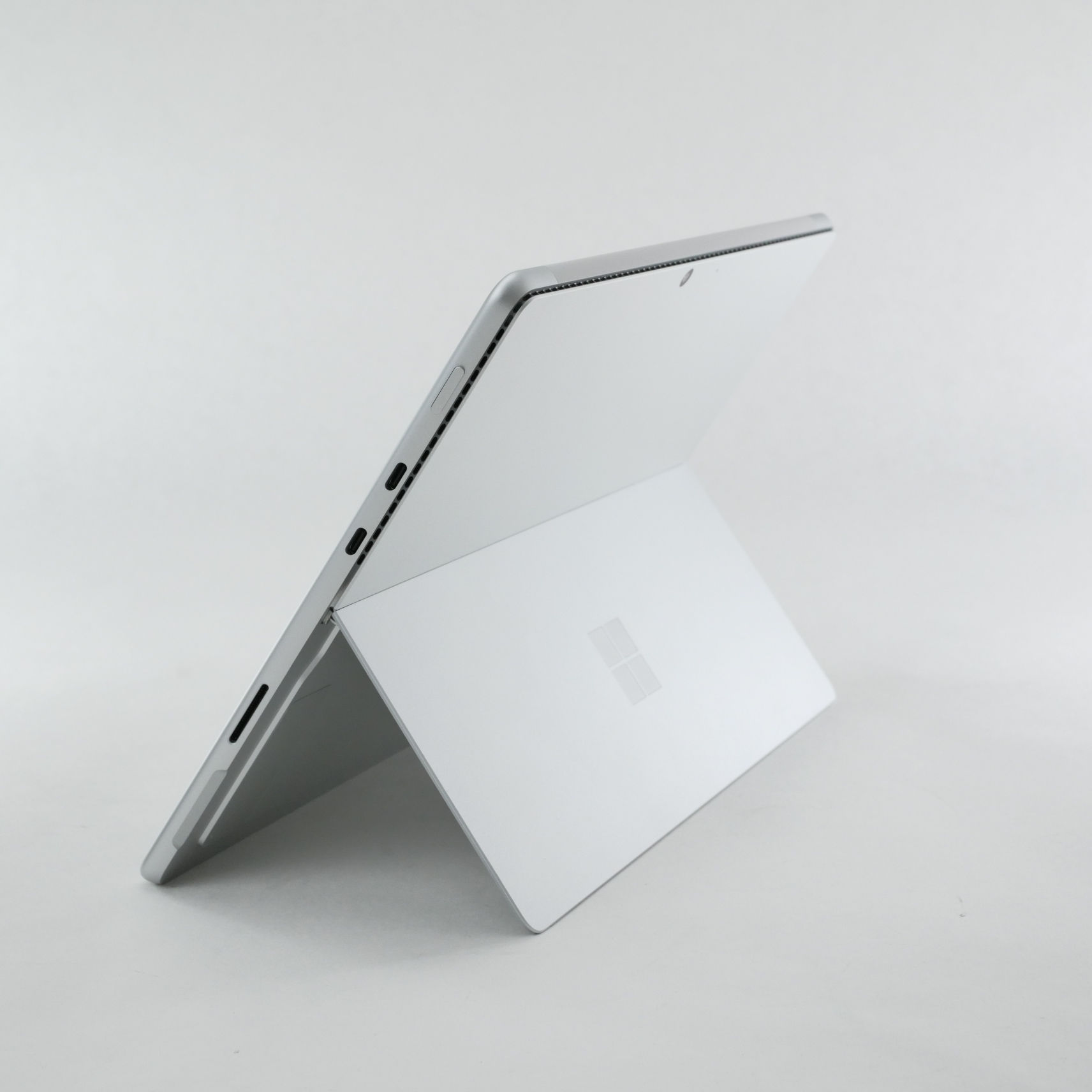 Microsoft Surface Pro 8 13" Core I7-1185G7 16Gb RAM 256Gb SSD 8PW-00032 - Click Image to Close