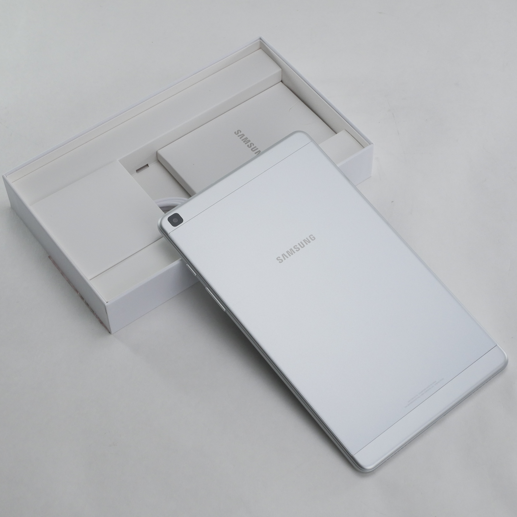 Samsung Galaxy Tab A (2019) SM-T290 32GB, Wi-Fi, 8 in - Silver - SM-T290NZSAXAR