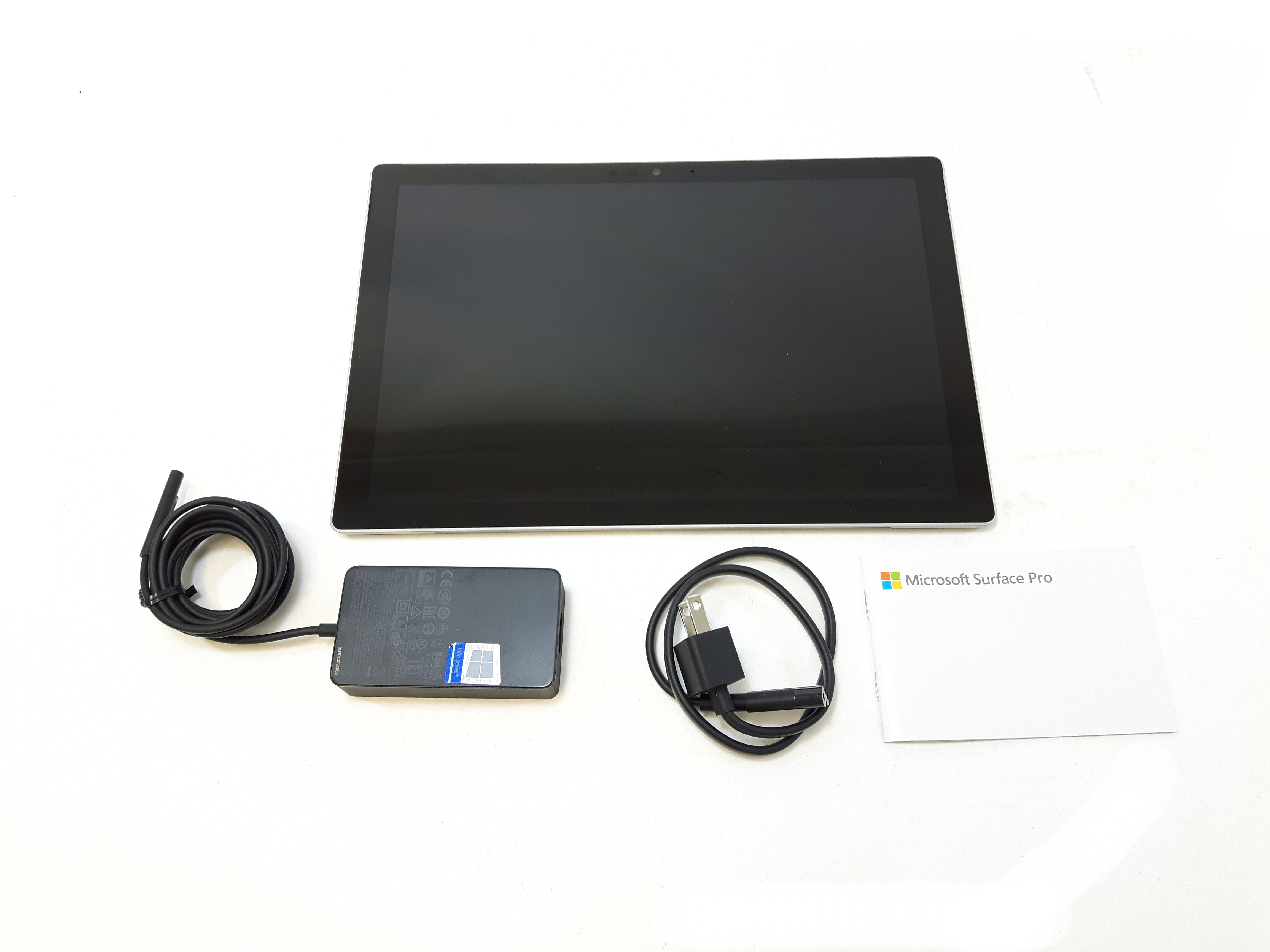 Microsoft Surface Pro 1796 i7-7660U 2.5GHZ RAM 16GB SSD 512GB
