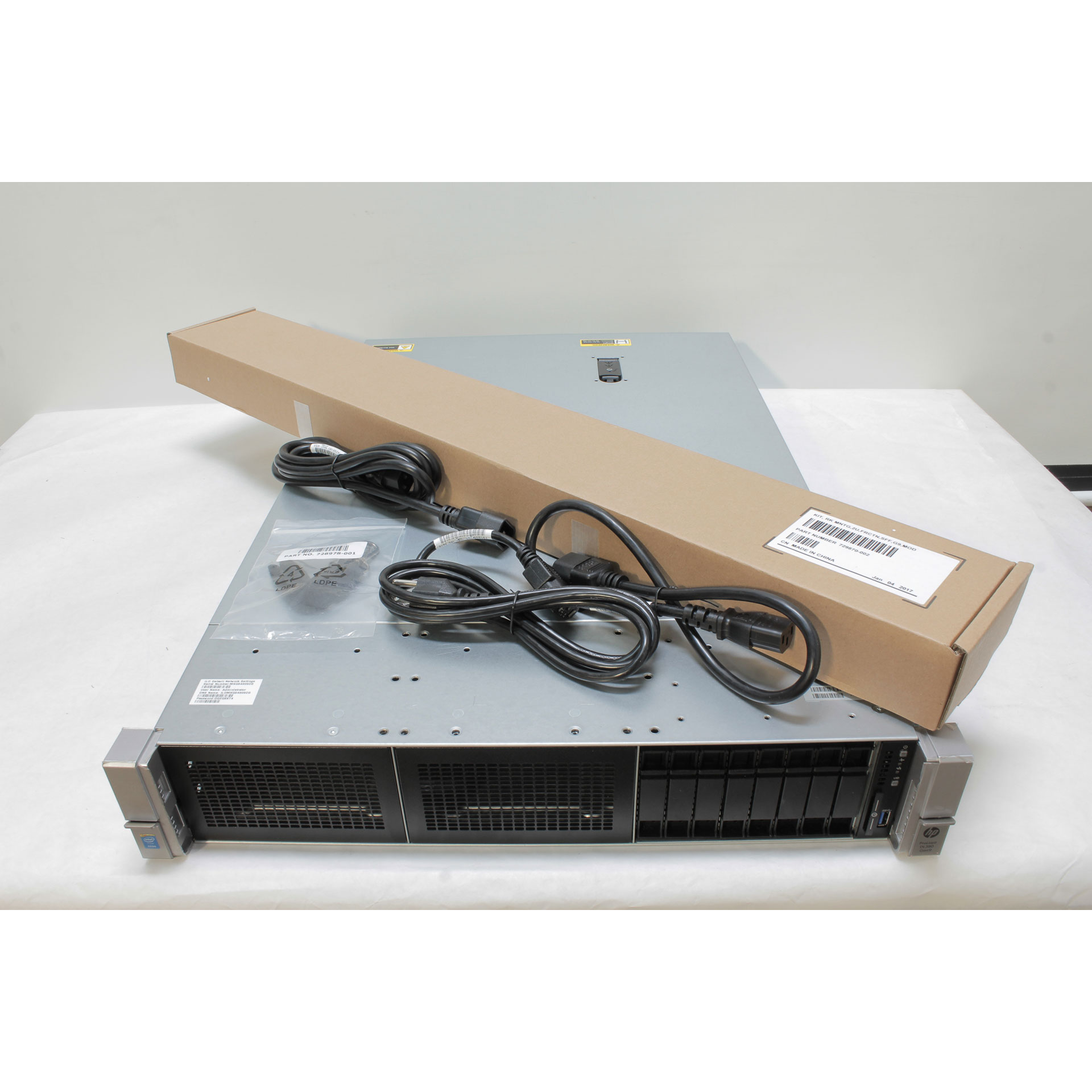 HPE SB ProLiant DL380 Gen9 2xCPU Xeon E5-2670v3 64GB 784655-S01