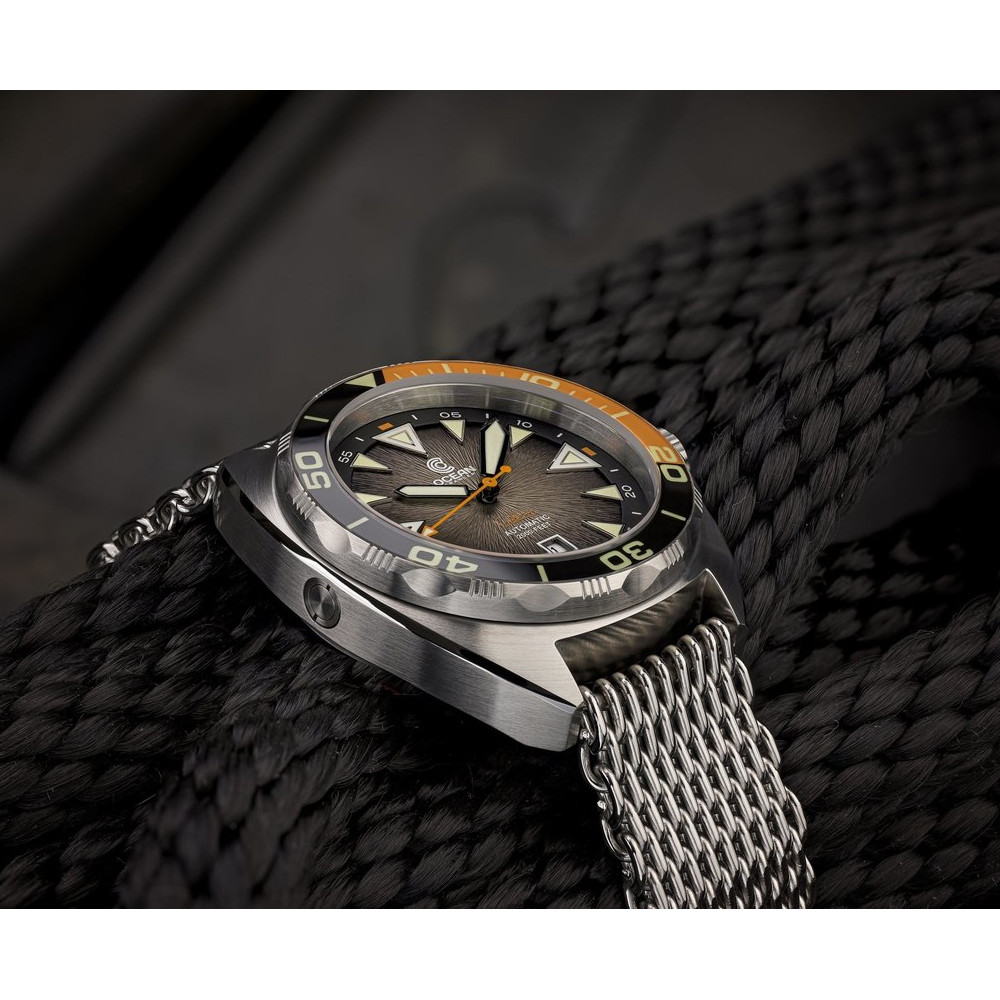 Ocean Crawler Core Automatic Diver Men's Watch 44mm Black-Orange Bezel/Black-Brown Dial Stingray Strap