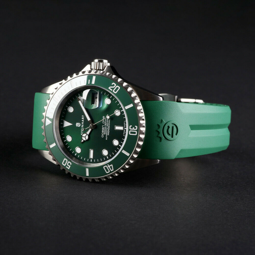 Steinhart OCEAN 1 Green Ceramic 42mm Swiss Automatic Watch with an Original Green Silicone Strap (clasp) - Click Image to Close