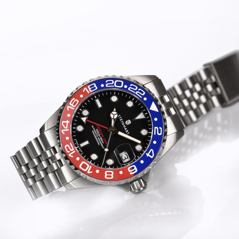 Steinhart Ocean 39 GMT.2 BLUE-RED Ceramic Men's Diver Watch Blue-Red Bezel/Black Dial 103-1061