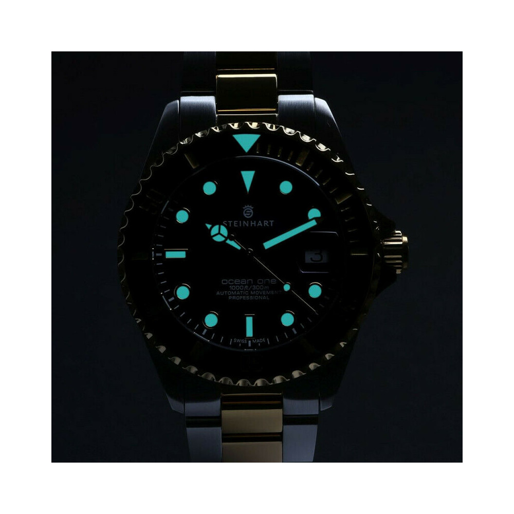 Steinhart Ocean 39 two-tone Men's Diver Watch WR300m Bezel Black-Gold/Dial Black 103-1086