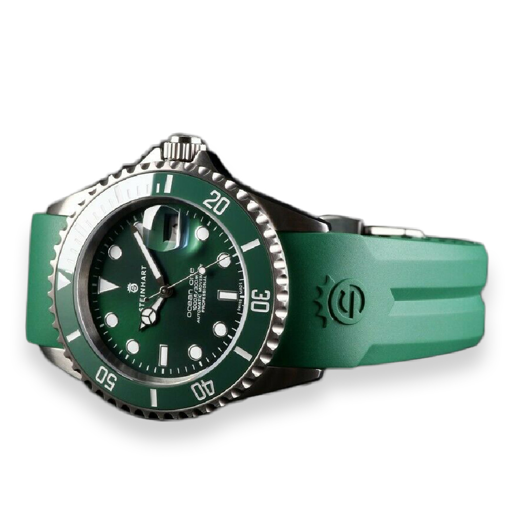 Steinhart OCEAN One Double-GREEN Ceramic premium Men's Diver Watch Green Bezel/Green Dial Silicone Strap 103-1063 - Click Image to Close