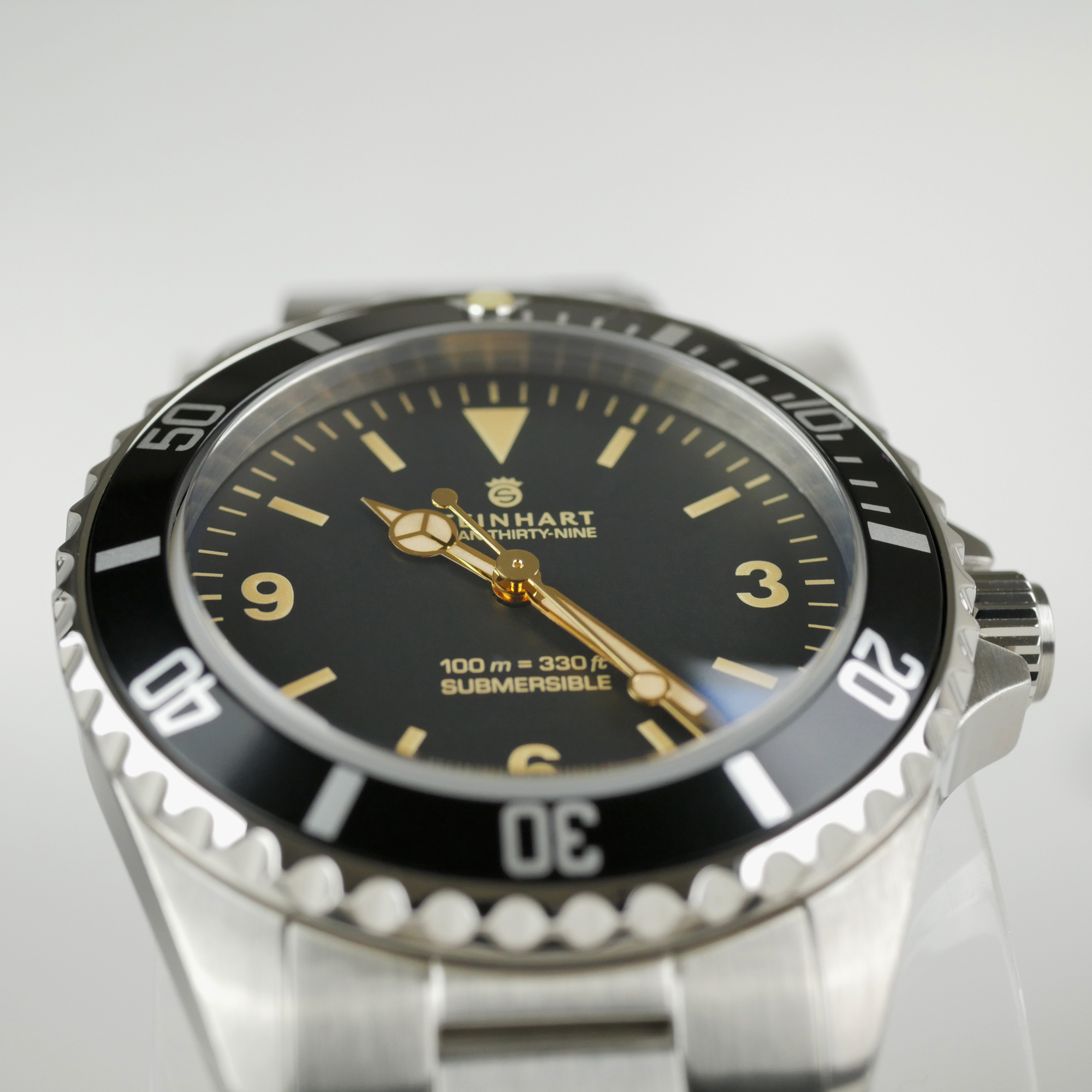 Steinhart Ocean One 39 Automatic Swiss Dive Watch Explorer Gnomon Exclusive 103-0942