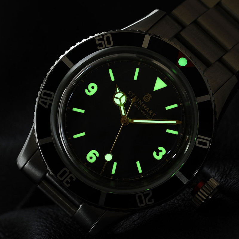 Steinhart Ocean One Vintage Automatic Men's Watch Black Bezel / Black Dial 103-0294