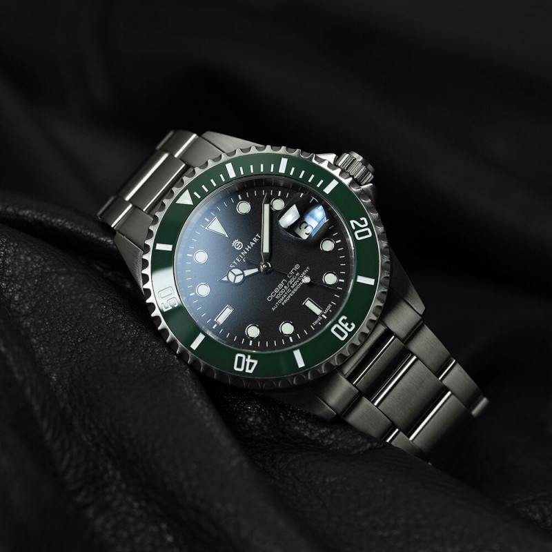 Steinhart Ocean 39 GREEN Ceramic Automatic Men's Diver Watch Green Bezel / Black Dial 103-1044 - Click Image to Close