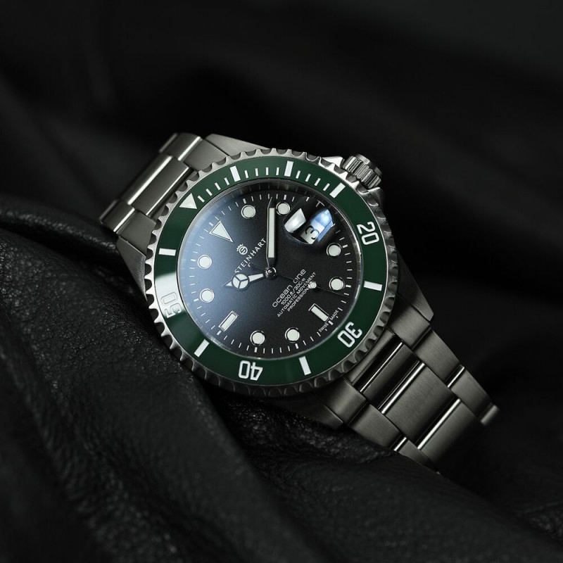 Steinhart Ocean 39 GREEN Ceramic Automatic Men's Diver Watch Green Bezel / Black Dial 103-1044