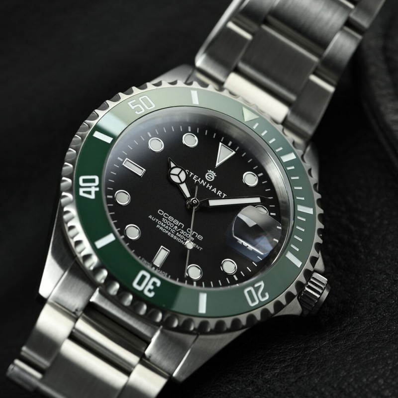 Steinhart Ocean 39 GREEN Ceramic Automatic Men's Diver Watch Green Bezel / Black Dial 103-1044 - Click Image to Close