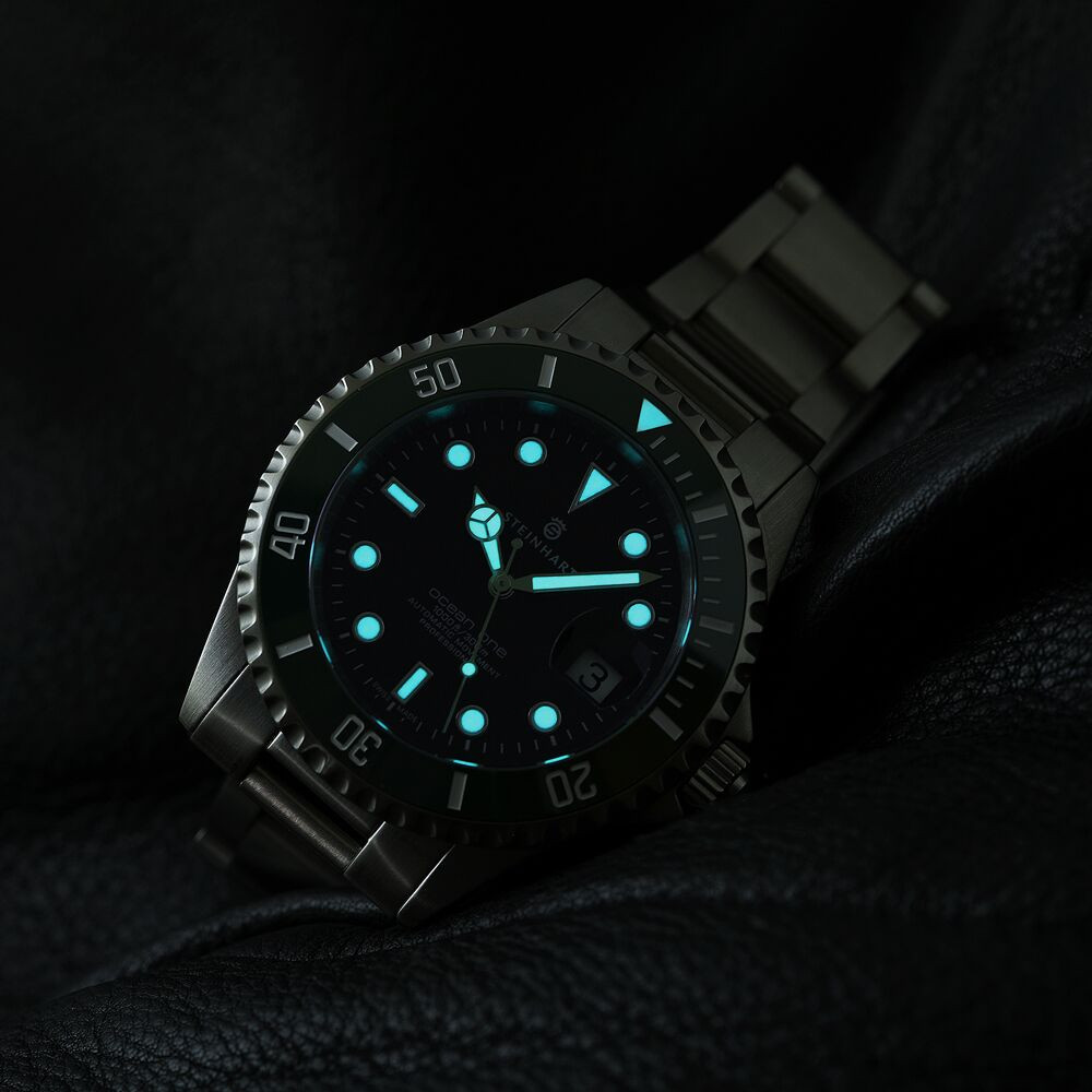 Steinhart Ocean 39 GREEN Ceramic Automatic Men's Diver Watch Green Bezel / Black Dial 103-1044 - Click Image to Close