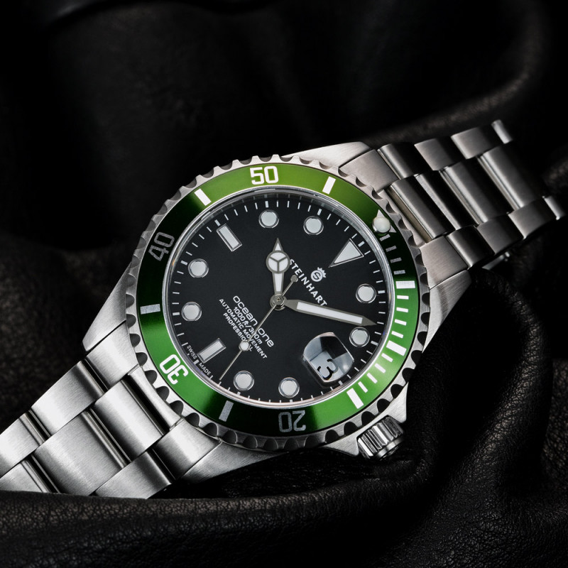 Steinhart Ocean 39 GREEN Automatic Men's Diver Watch Green Bezel / Black Dial 103-0725 - Click Image to Close