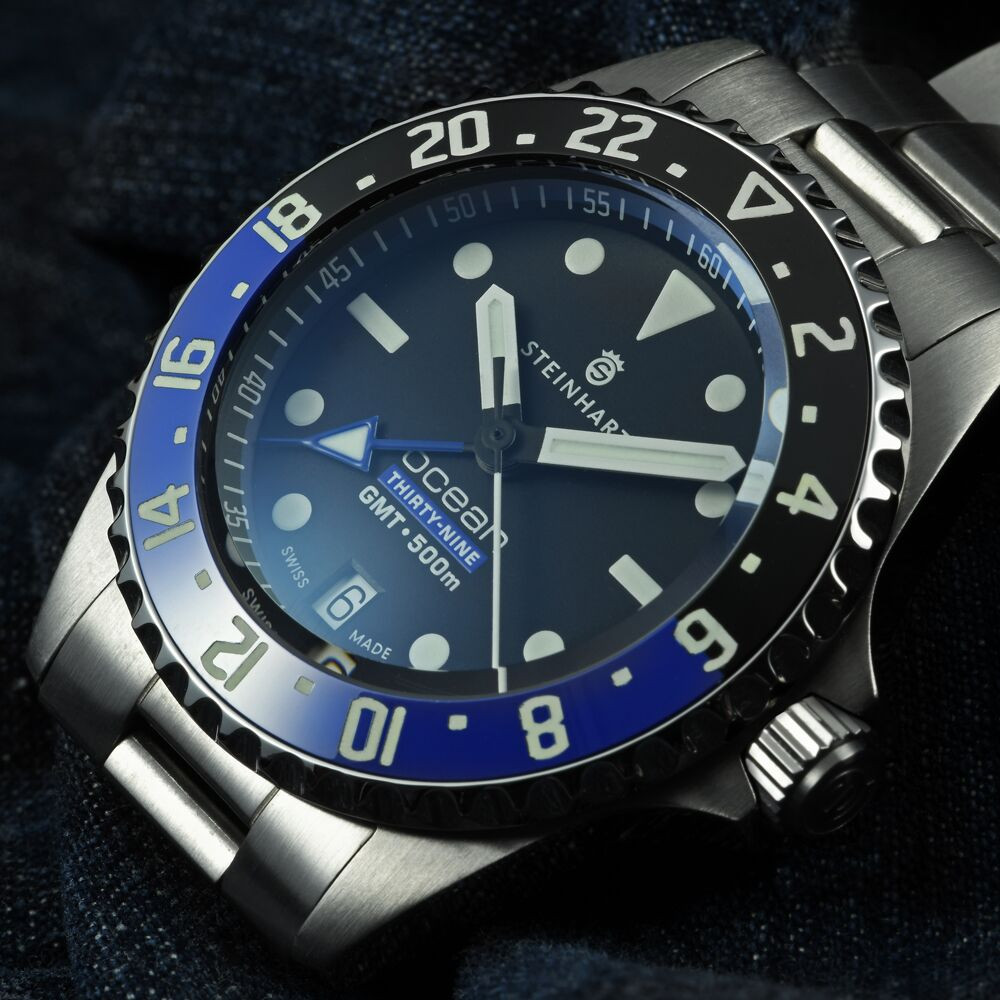 Steinhart Ocean 39 GMT Premium 500 Ceramic Automatic Swiss Men's Watch 106-0950