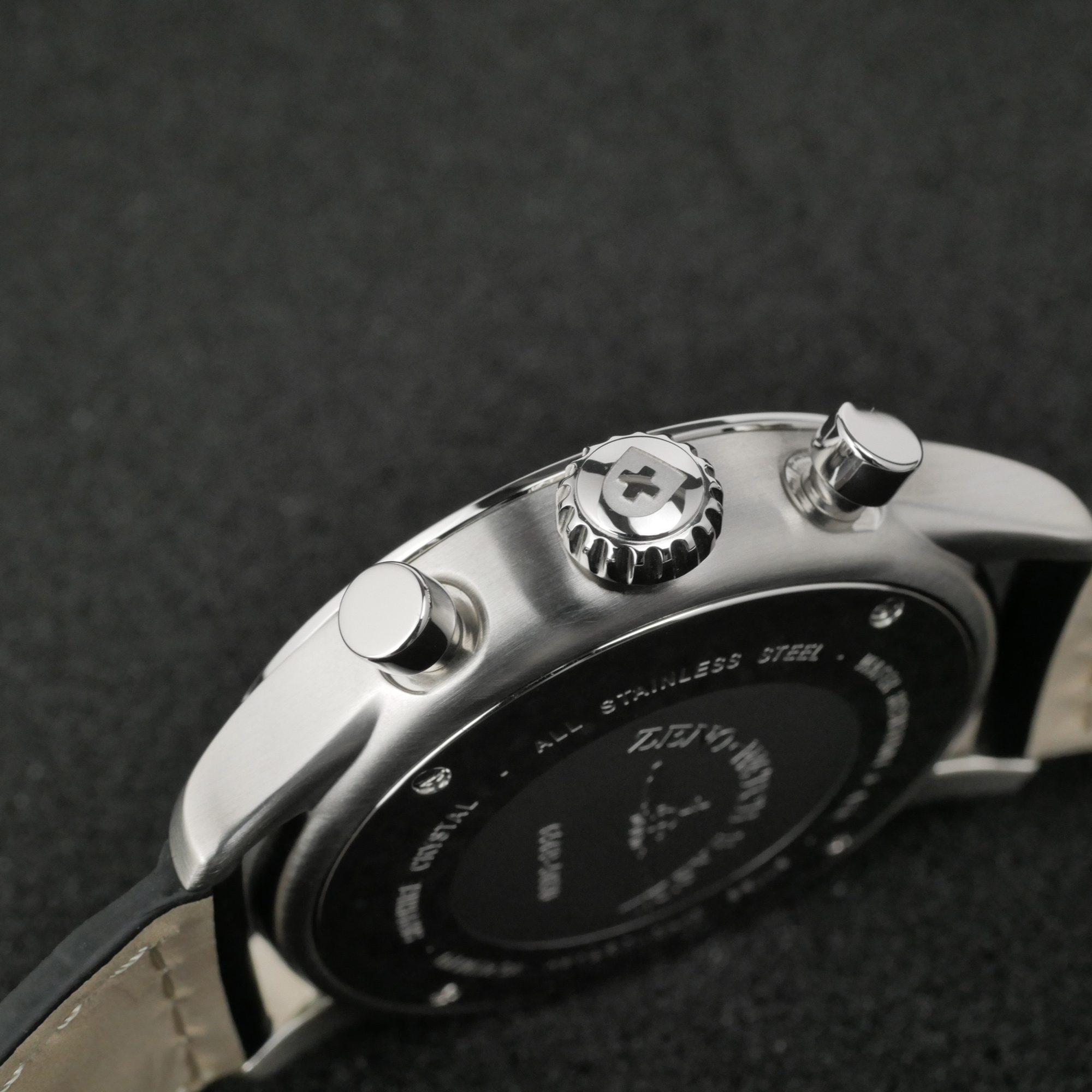 Zeno-Watch Basel Navigator NG Chronograph Black Swiss Men's Watch 44mm 5ATM 6569-5030Q-a1 - Click Image to Close