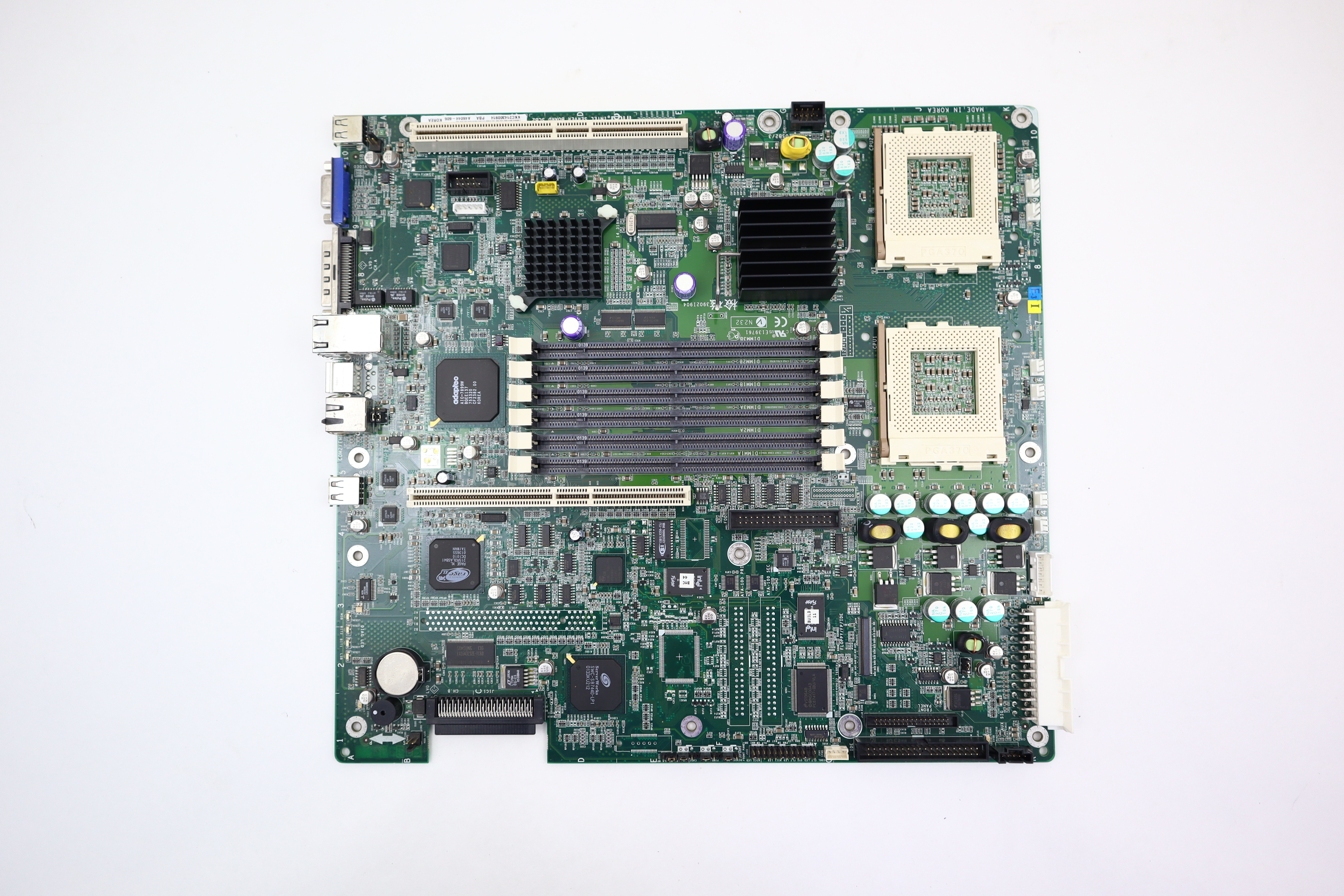 Intel SCB2 Server chassis board Dual Socket 370 Intel 860 A46044-606