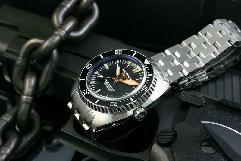 Nethuns Aqua II Steel Automatic Men's Diver Watch 44mm Black Dial A2S321