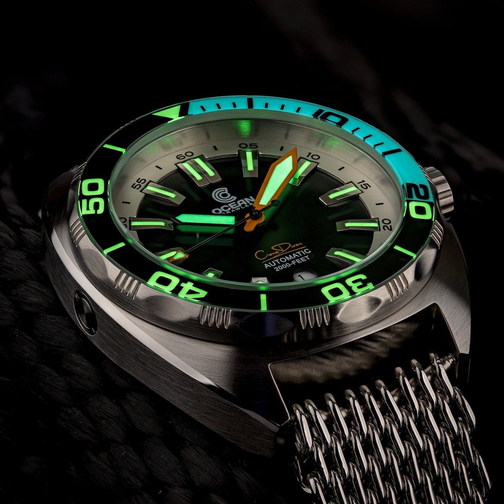 Ocean Crawler Core v3 Diver Men's Watch 44mm Black/White Bezel - Click Image to Close