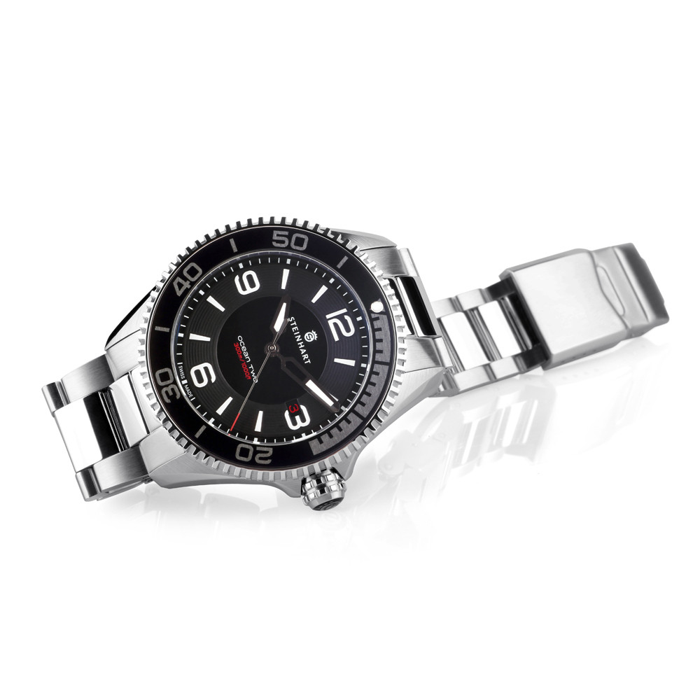 Steinhart Ocean 2 Black Automatic 43mm Swiss Diver Watch 106-1141 - Click Image to Close